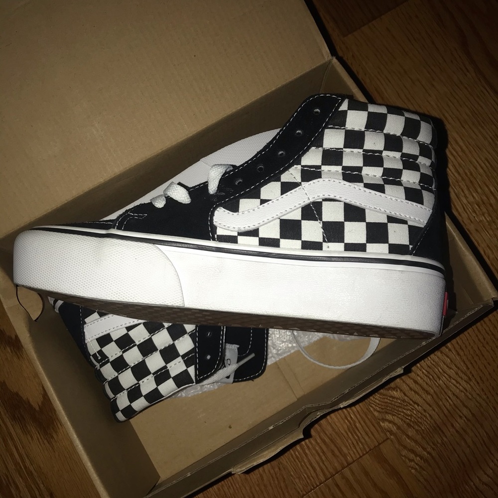 Platform vans